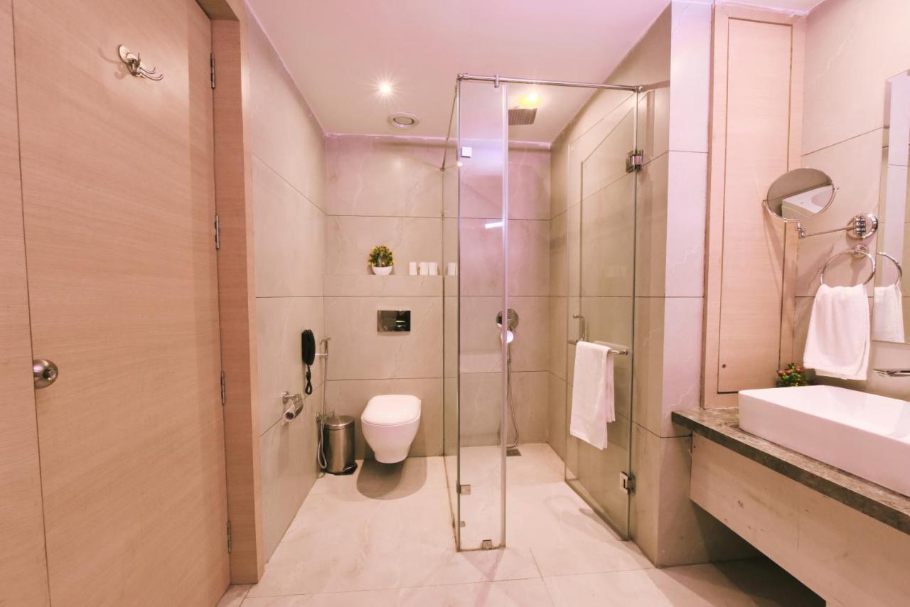 The Pribson Hotel Amritsar Exterior photo